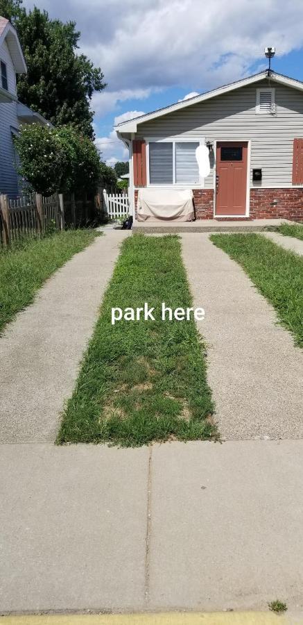 Speedway Charm Villa Indianapolis Buitenkant foto
